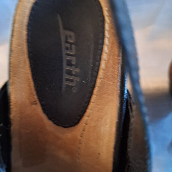 Earth Aries Leather Upper wedge sandal - Picture 6 of 11